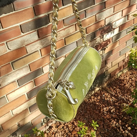 *sold* juicy Couture Barrel Bag - Picture 6 of 15